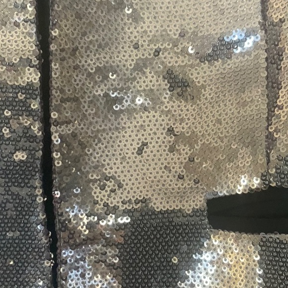 Anthropologie sequin open blazer. Size M - Picture 3 of 4